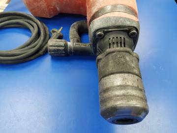 01-200222376: Hilti te 800 avr