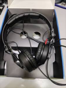 01-200281379: Sennheiser hd 25