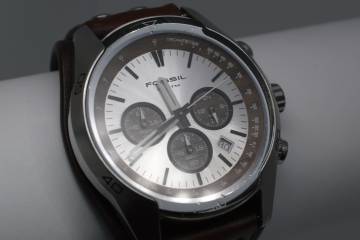 01-18999143: Fossil ch2565