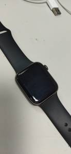 01-200135996: Apple watch series 5 44mm aluminum case