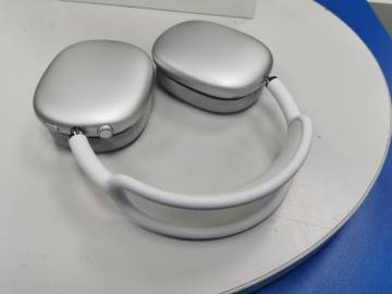 01-200248213: Apple airpods max