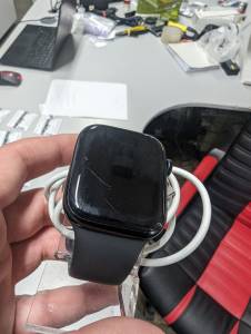 01-200038598: Apple watch series 7 45mm