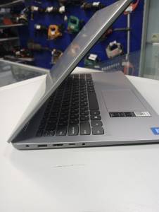 01-200206960: Lenovo ideapad 1 15ijl7