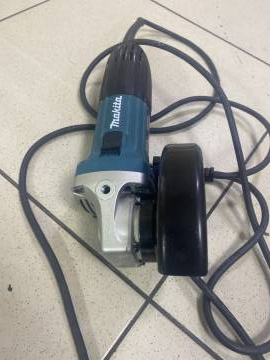 01-200262887: Makita ga5030