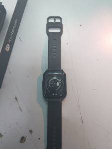 01-200262068: Motorola moto watch 70 phantom