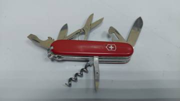 01-200278388: Victorinox huntsman