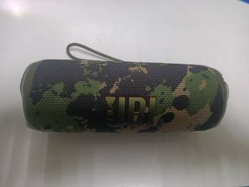 01-200205185: Jbl flip 6