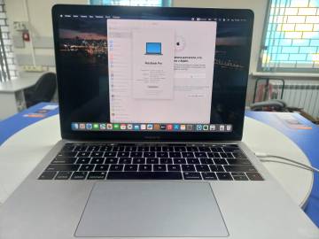 01-200213868: Apple macbook pro 2018 a1989 13,3&#34; core i5 2,3ghz/ram8gb/ssd256gb/intel iris plus graphics 655