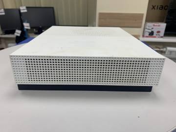 01-200245610: Microsoft xbox one s 1tb