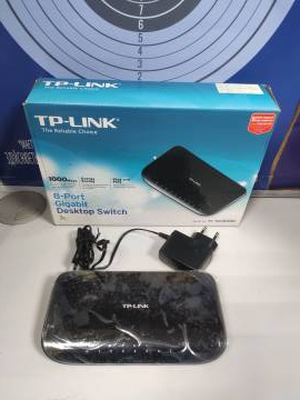 01-200248750: Tp-Link sg1008d