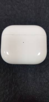 01-200240351: Apple airpods 3rd generation