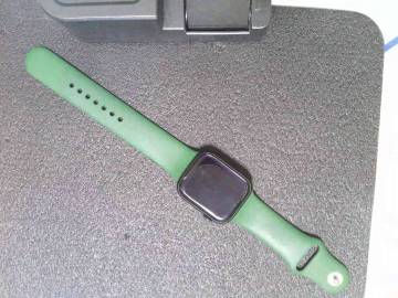 01-200304332: Apple watch series 7 45mm