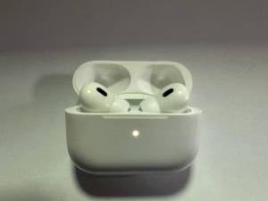 01-200138872: Apple airpods pro 2nd generation