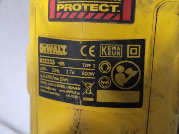 01-200121986: Dewalt d25323k