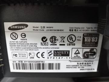 01-200213204: Samsung 943nw