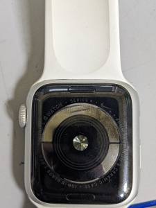01-200165997: Apple watch series 4 gps 40mm aluminium case a1977