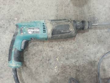 01-200245217: Makita hr2470