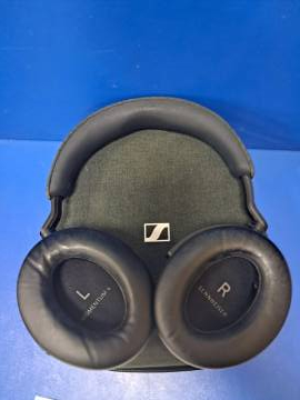 01-200234440: Sennheiser momentum 4