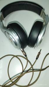 01-200136873: Monster beats by dr. dre pro