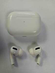 01-200102955: Apple airpods pro