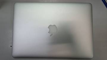 01-200277766: Apple Macbook Air a1466/ core i5 1,6ghz/ ram4gb/ ssd128gb/ intel hd6000