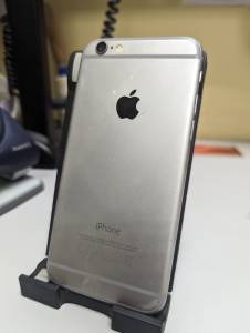 01-200120956: Apple iphone 6 16gb