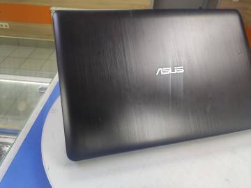 01-200222384: Asus 15.6 i3-5005u ram4gb ssd128gb hd graphics 5500