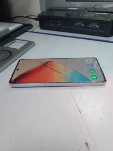 01-200272110: Infinix note 40 8/256gb