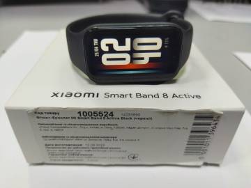 01-200105257: Xiaomi mi smart band 8 active