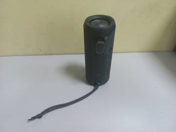 01-200262544: Jbl flip essential