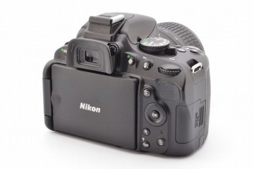 Nikon d5100