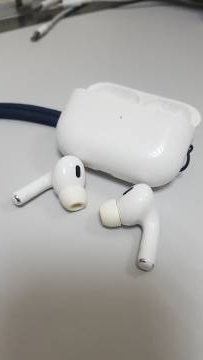 01-200047269: Apple airpods pro 2nd generation