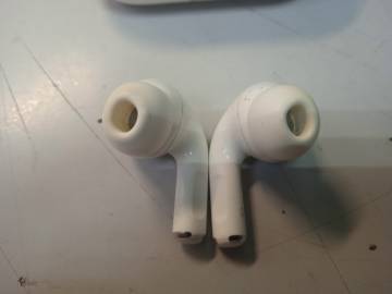 01-200129865: Apple airpods pro