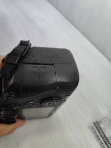 01-200148724: Canon eos 6d body