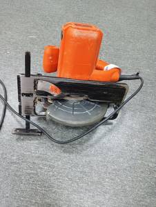 01-200124789: Black Decker cs1250l