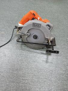 01-200124789: Black Decker cs1250l