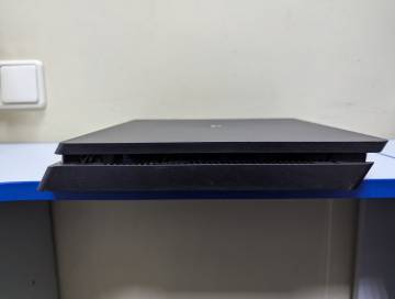 01-200245857: Sony playstation 4 slim 500gb