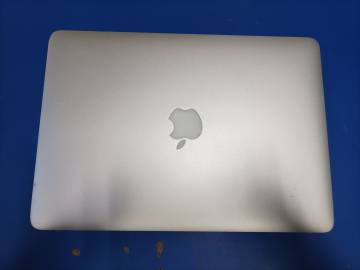 01-19125236: Apple Macbook Air a1466/ core i5 1,8ghz/ ram8gb/ ssd128gb/ intel hd6000