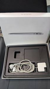 01-200277766: Apple Macbook Air a1466/ core i5 1,6ghz/ ram4gb/ ssd128gb/ intel hd6000