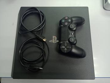 01-200294033: Sony playstation 4 pro 1tb