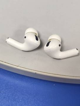 01-200112431: Apple airpods pro