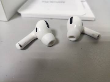 01-200129225: Apple airpods pro a2190,a2084+a2083 2019г
