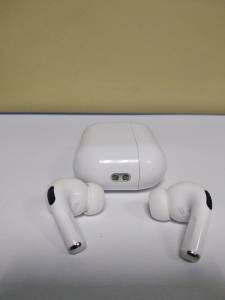 01-200164947: Apple airpods pro 2nd generation