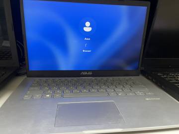 01-200208761: Asus єкр. 14/ core i3-10110u 2,1ghz/ ram8gb/ ssd256gb/ uhd 620