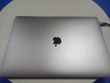 01-200206023: Apple macbook pro / a1990 /екр 15.4&#34;/ core i7 2,2ghz/ ram16gb / ssd512gb / graphics 630/ retina/ touch bar