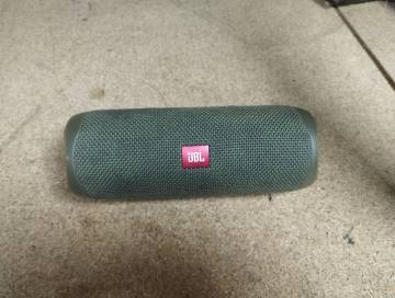 01-200234790: Jbl flip 5