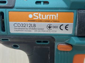 01-200046017: Sturm cd3212lb 2акб + зп