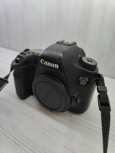 01-200148724: Canon eos 6d body