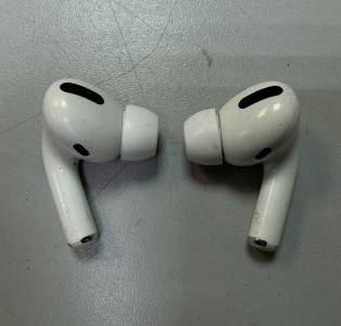 01-200152472: Apple airpods pro