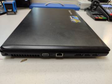 01-200207865: Lenovo єкр. 15,6/ celeron b800 1,5ghz/ ram8gb/ ssd300gb